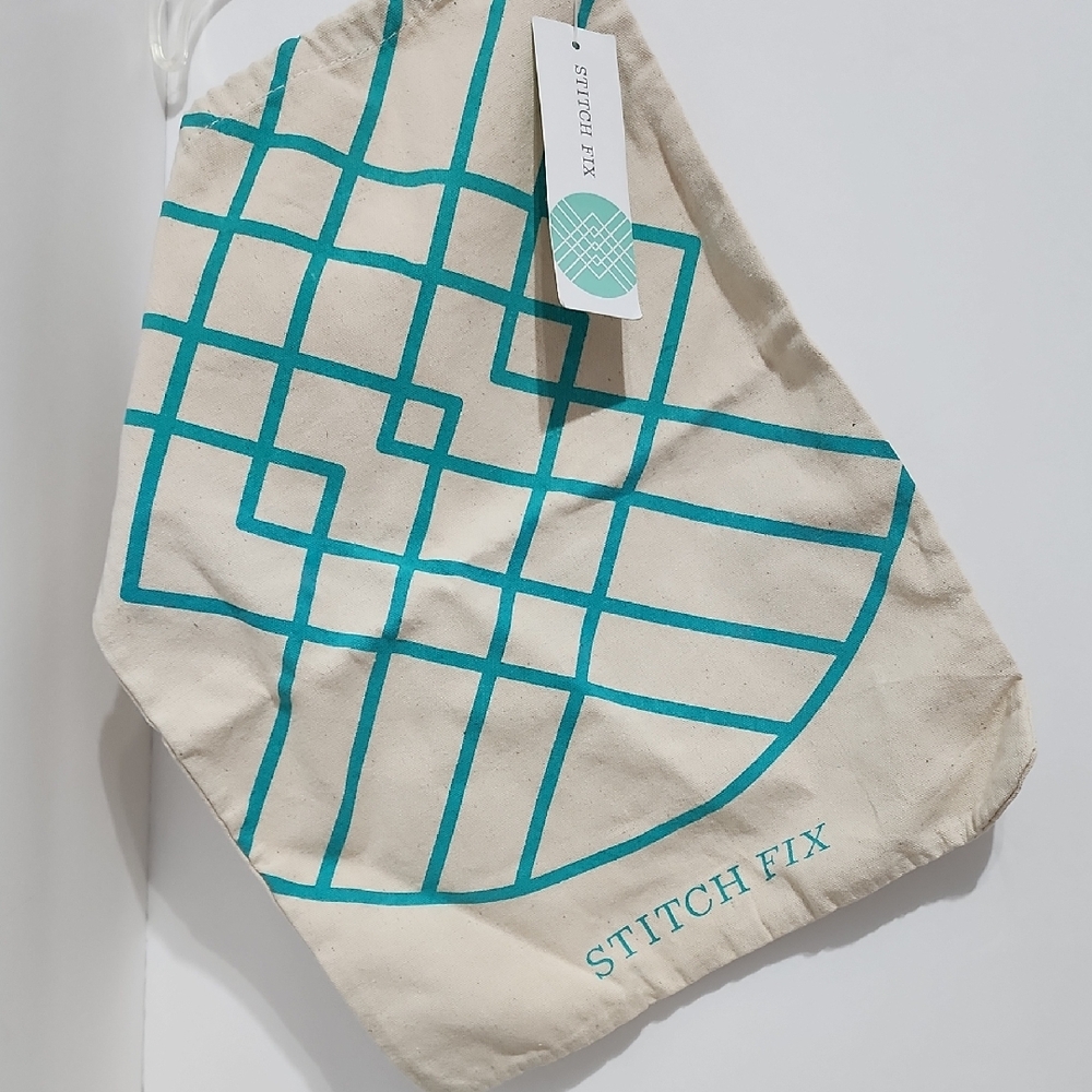 Stitch Fix Cream and Teal Dust Cover